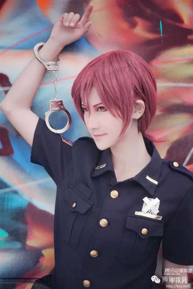 《free 男子游泳部》松冈凛与松冈江兄妹的COS