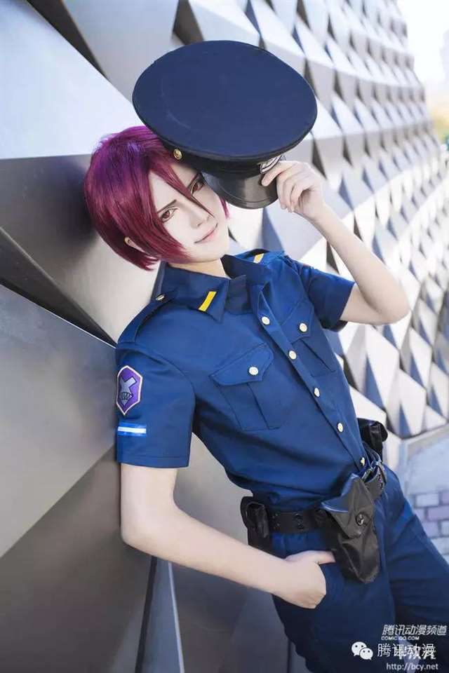  【FREE！】松冈凛警服版COS