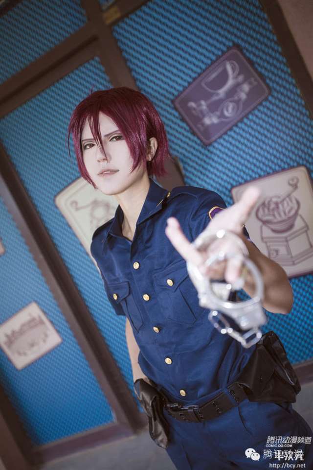 【FREE！】松冈凛警服版COS