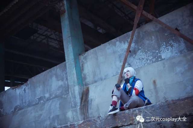  反派死于话多，洛天依,言和cos