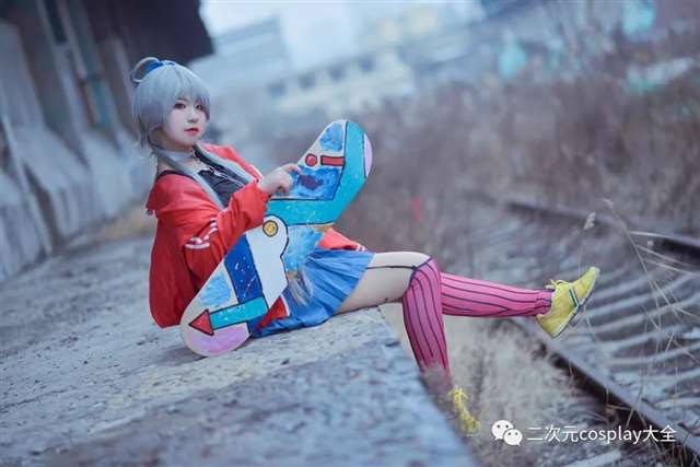  反派死于话多，洛天依,言和cos