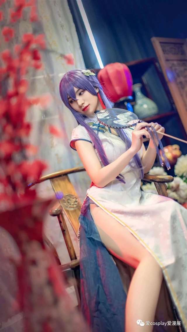 VOCALOID中的虚拟歌手墨清弦 cos