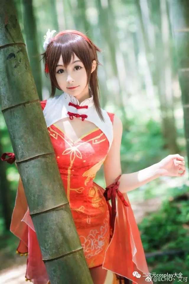 洛天依乐正绫cos同人