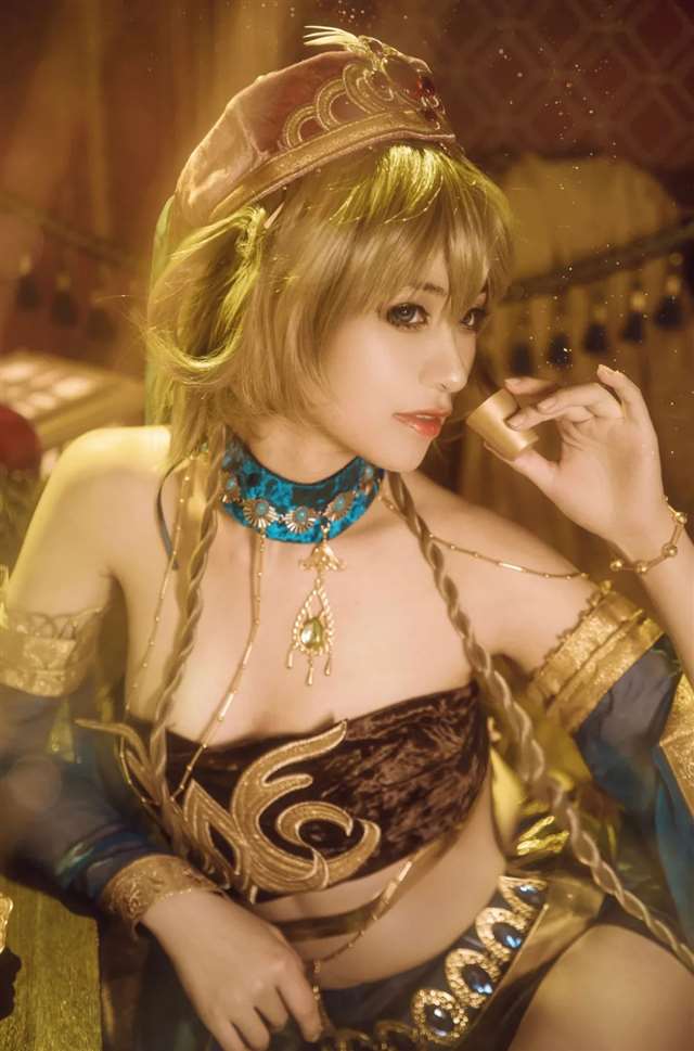 洛天依乐正绫cosplay,CN：冥戏_CatN