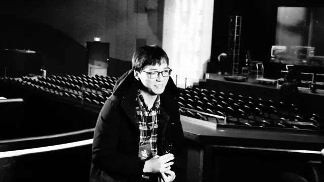 二次元虚拟偶像星尘