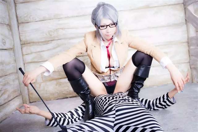 副会长白木芽衣子的cos专场