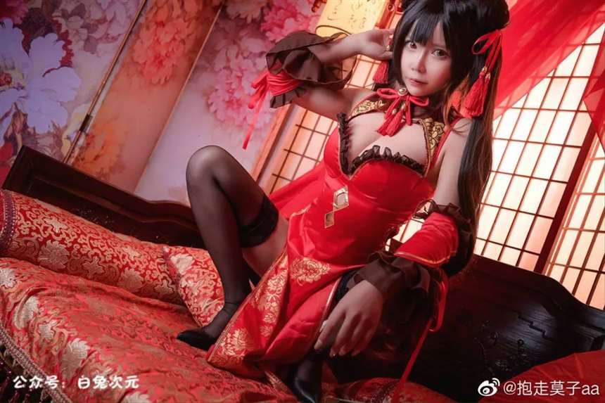 1999年出生的妹子36D白木芽衣子cos