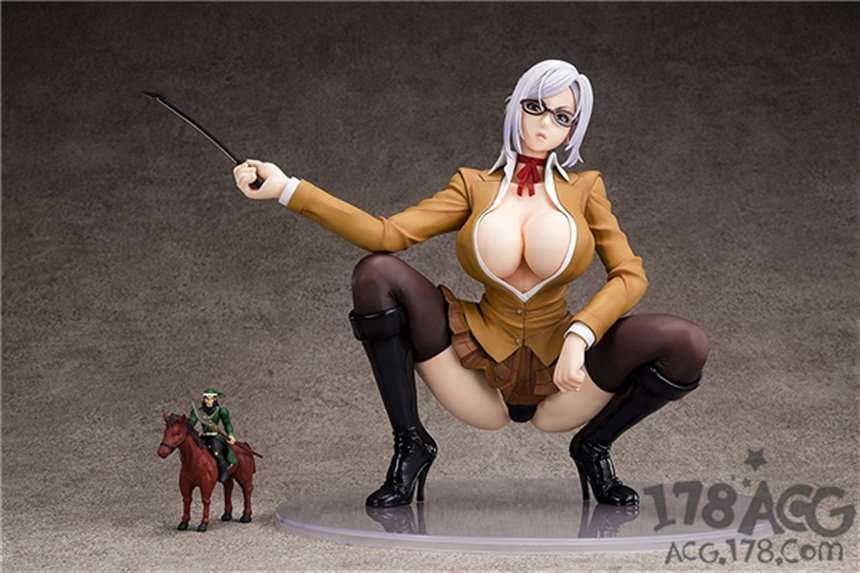 监狱学园 白木芽衣子臀压!鞭打!