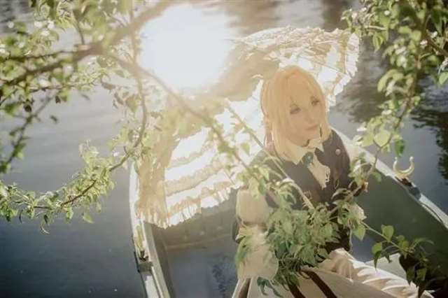 有时候，还原一个动漫男神最像的coser不一定是男生