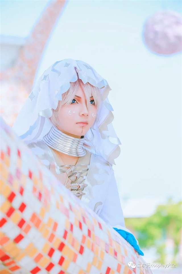 《第五人格》先知月相cos,先知：柳柒