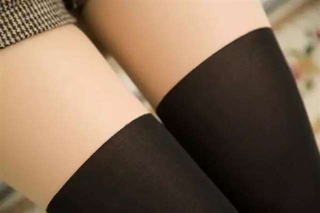 「假膝上袜」小编看了根本把持不住！