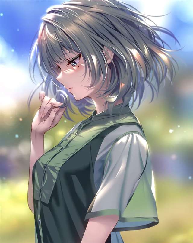 短发气质美女高垣枫美图