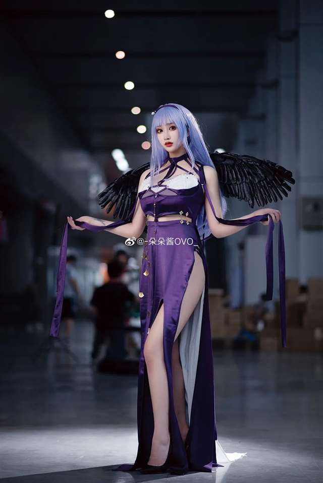 《碧蓝航线》黛朵时崎狂三的小姐姐COS