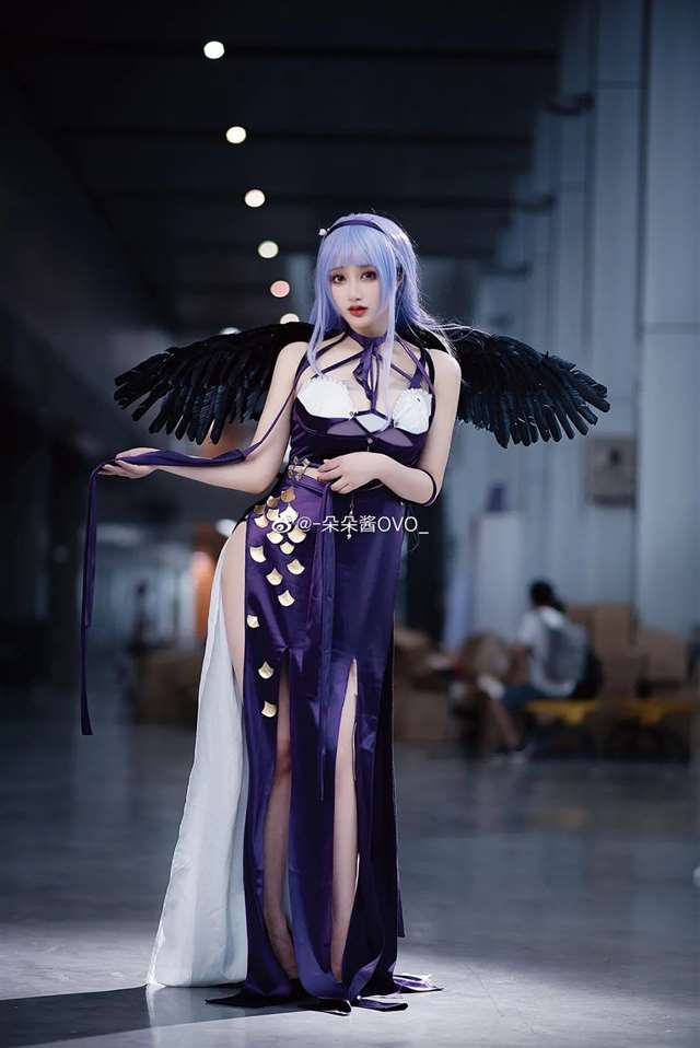 《碧蓝航线》黛朵时崎狂三的小姐姐COS