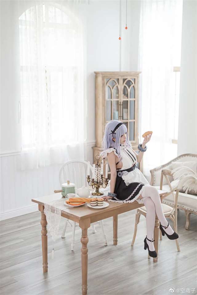 COS《碧蓝航线》黛朵 coser微博：空鸢子