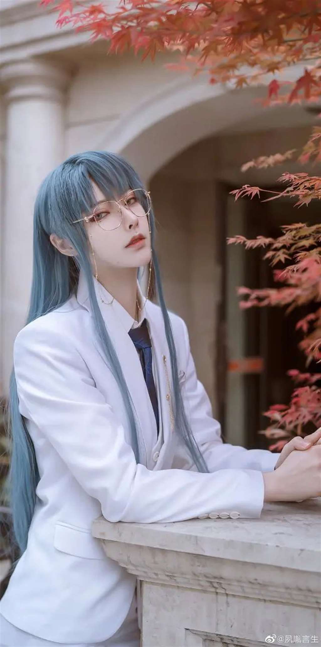 滕瑞雨《不健全关系》cos