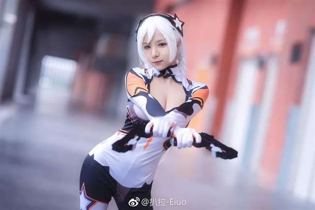 jr不放假:冬月茉莉cosplay~