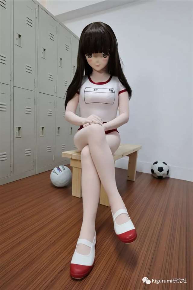 台湾的萌新Kiger加藤惠更衣过程图 胖次和罩罩都是粉色的啊