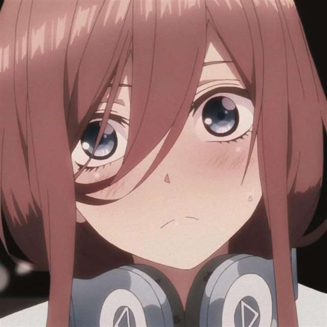 《五等分的新娘》中野三玖动漫头像壁纸自剪无水印