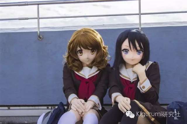 黄前久美子和高板丽奈CP百合大法