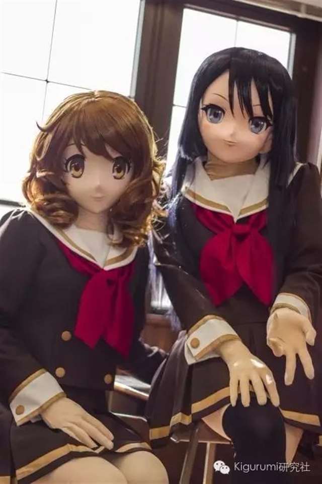 黄前久美子和高板丽奈CP百合大法