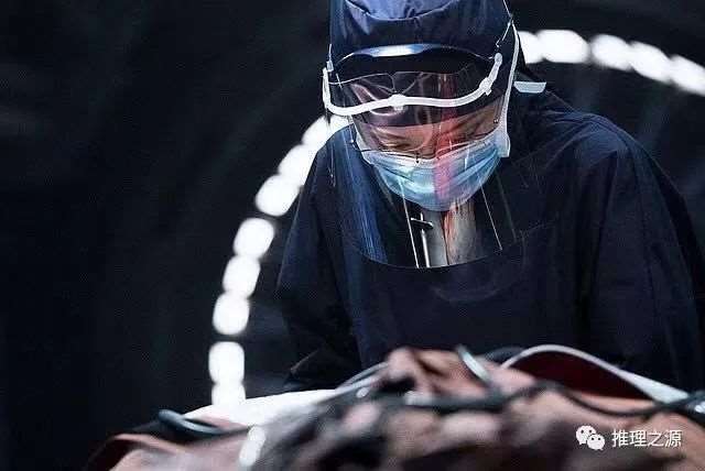 日本动漫名家清水玲子的 《秘密～The Revelation～》（也称《最高机密》）