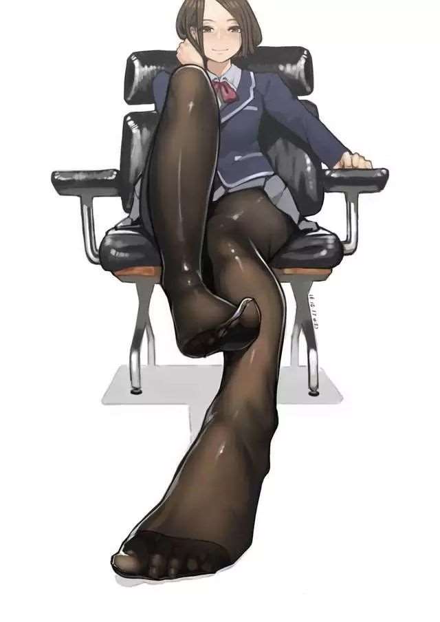 《18禁工口绘师よむ》黑丝袜所展露出的不同性感