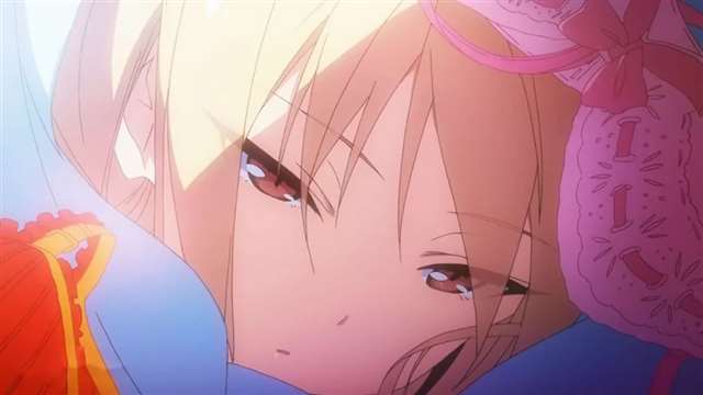 动漫里那些裸 睡 美 少 女