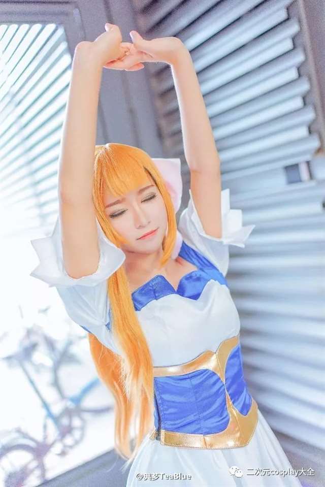 《天使与龙的轮舞》安琪莉洁cos 米斯尔奇皇国