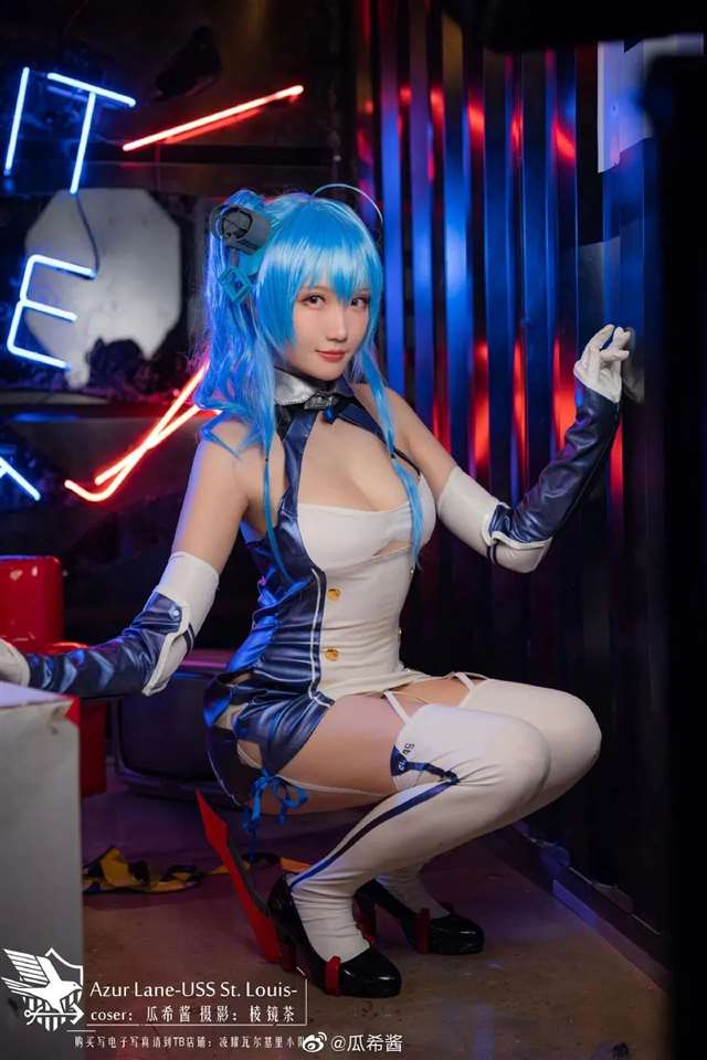  Cos—《碧蓝航线》圣路易斯