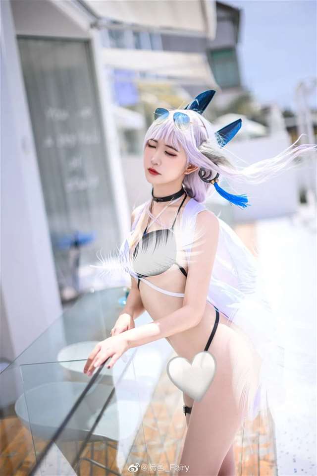 Cos-《碧蓝航线》土佐 小姐姐出镜：-@阮邑_Fairy