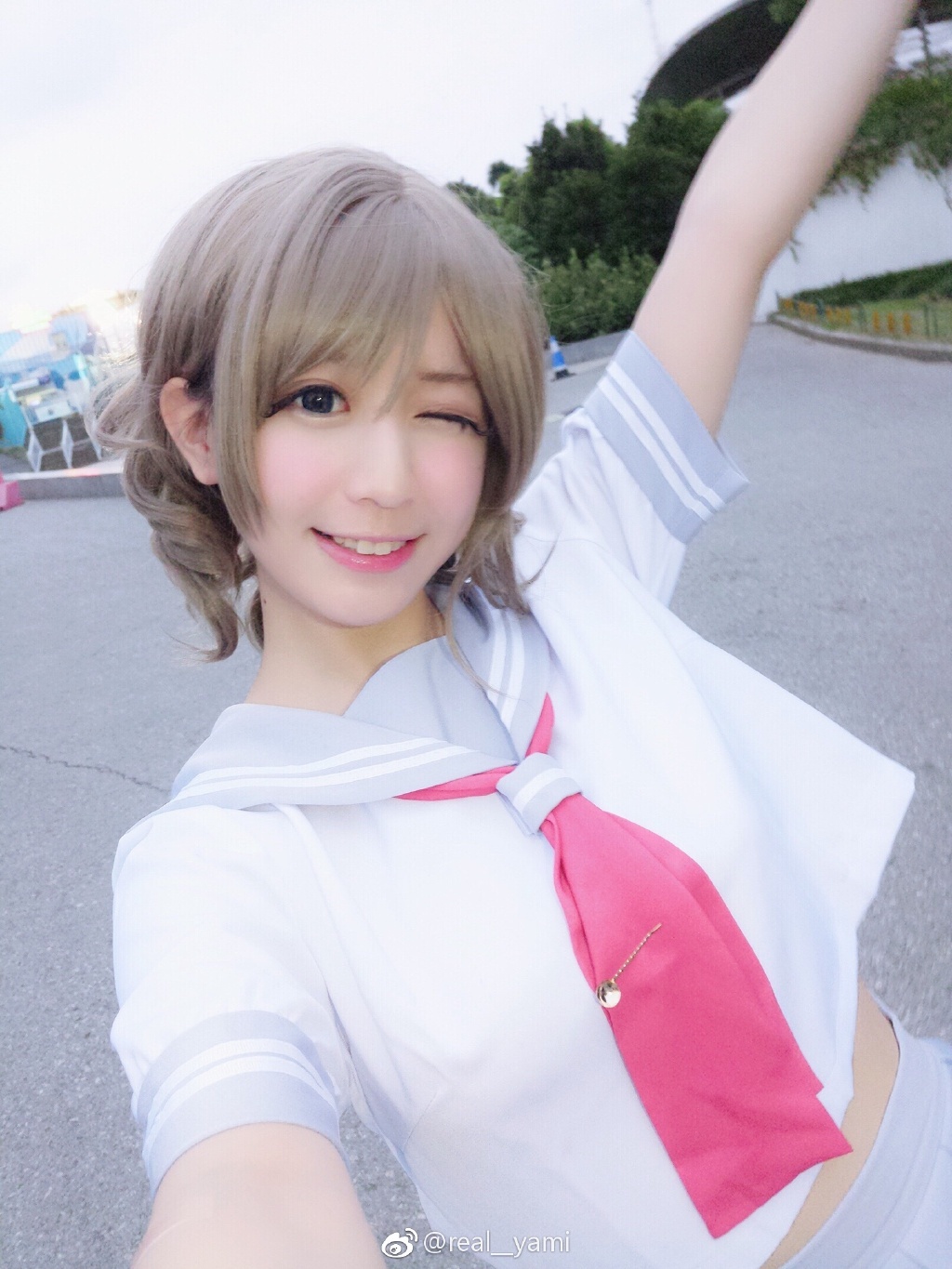 COS正片/可爱到犯规的软妹萌娘coser小姐姐-yami