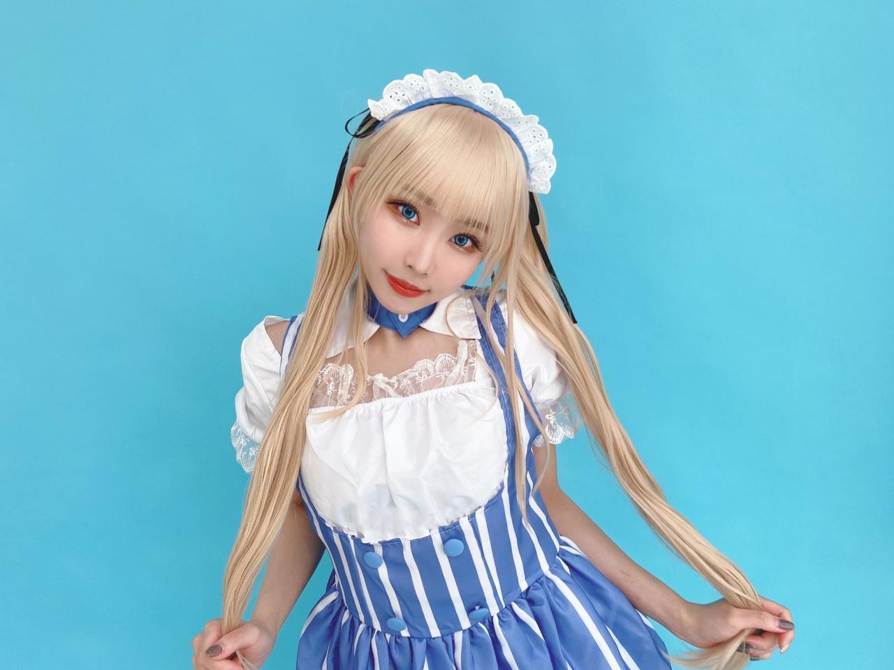 COS正片/11区萌妹COSER《林弥(rinyan)》美图集 事业线 白嫩美腿太养眼！