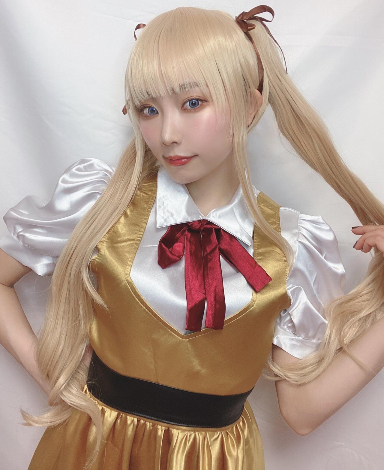 COS正片/11区萌妹COSER《林弥(rinyan)》美图集 事业线 白嫩美腿太养眼！