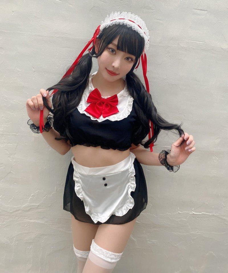 COS正片/11区萌妹COSER《林弥(rinyan)》美图集 事业线 白嫩美腿太养眼！