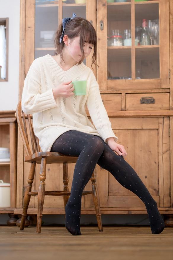 COS正片/岛国美女穂南しずく美图集 黑丝美腿极度腿控！