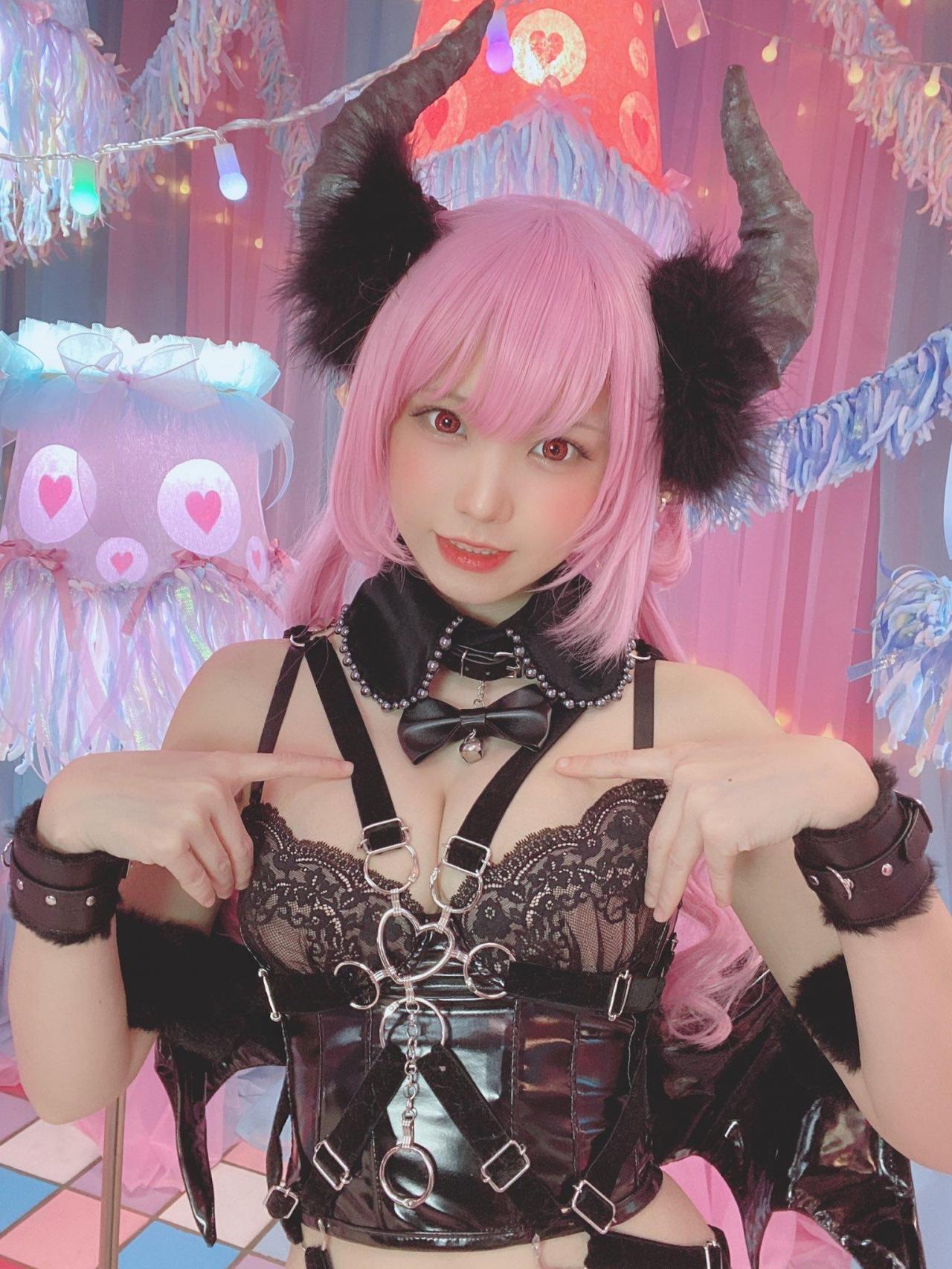 COS正片/日本第一Coser Enako 又來放福利！