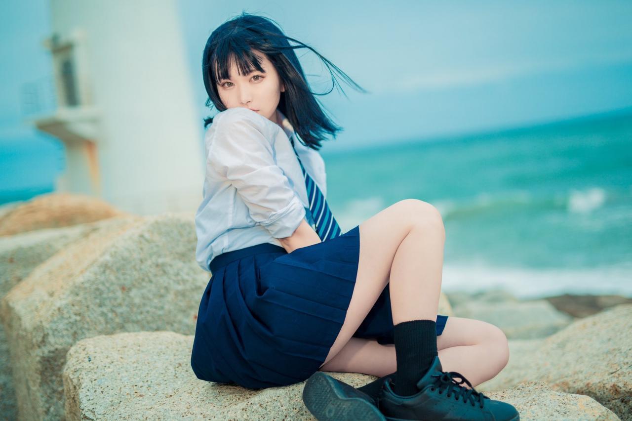 COS正片/岛国萌妹mano美图集 白皙肌肤修长美腿吸睛！