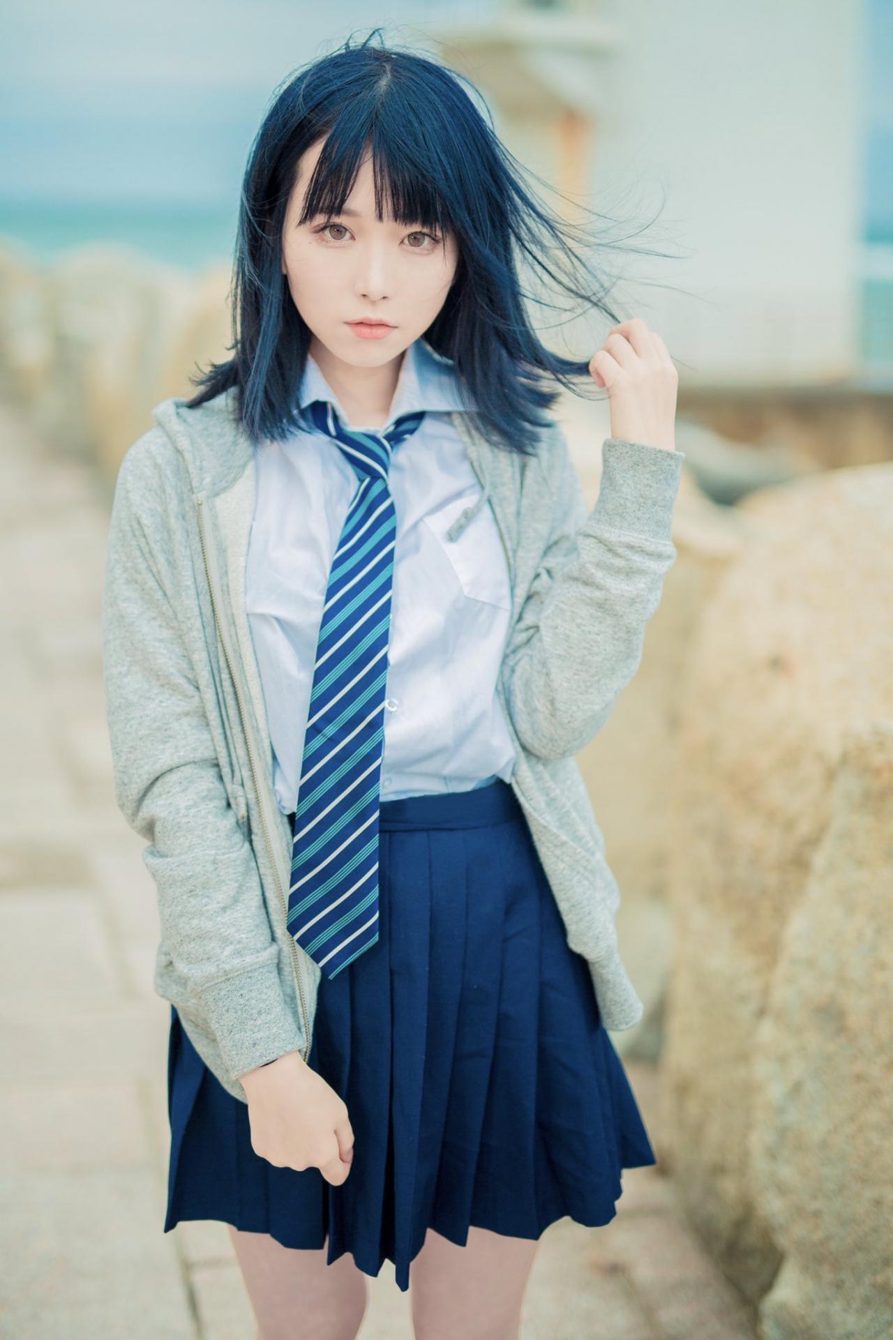 COS正片/岛国萌妹mano美图集 白皙肌肤修长美腿吸睛！