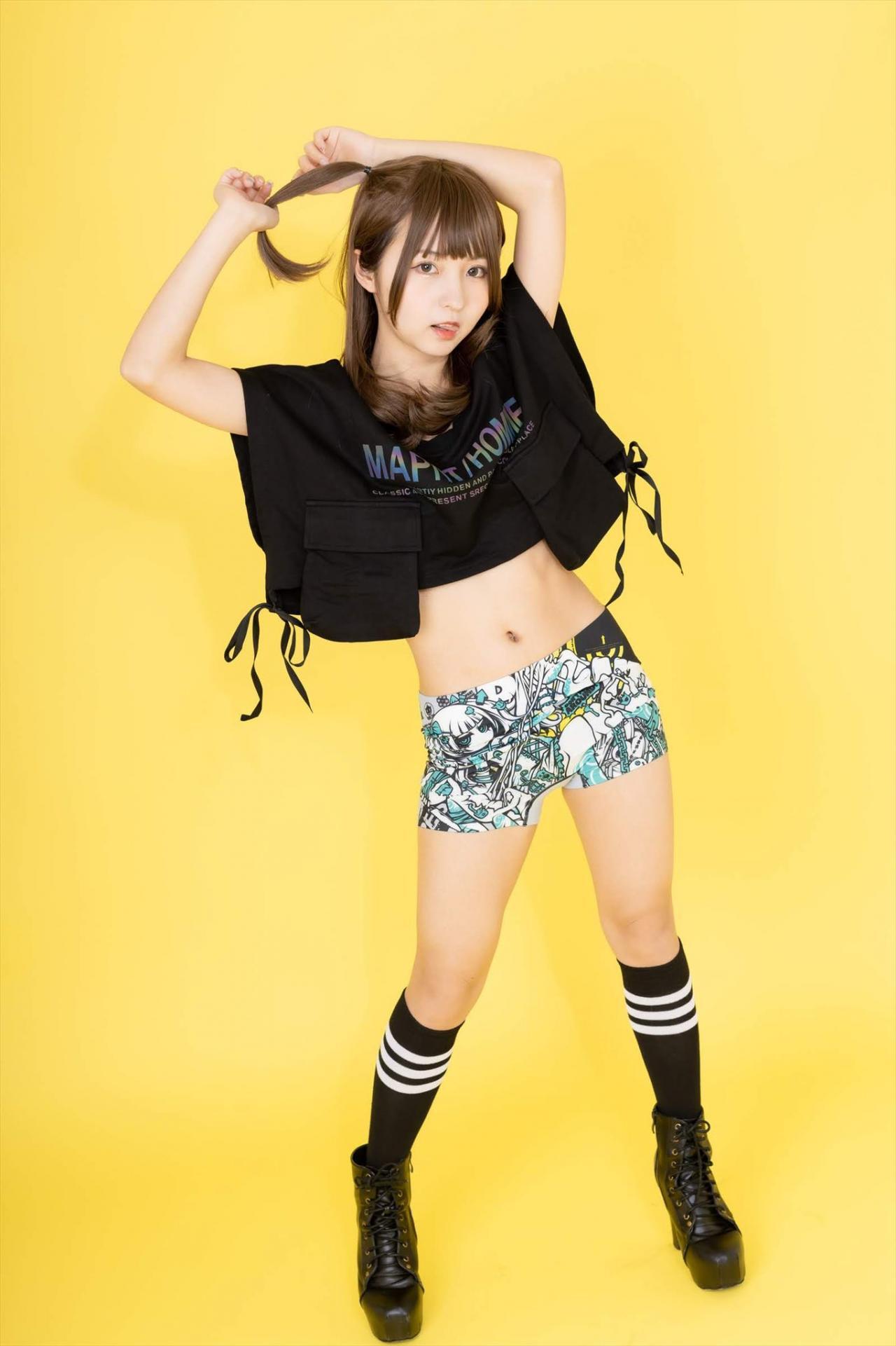 COS正片/岛国美女模特《あんにゅい》美照 身材曼妙肌肤嫩白！