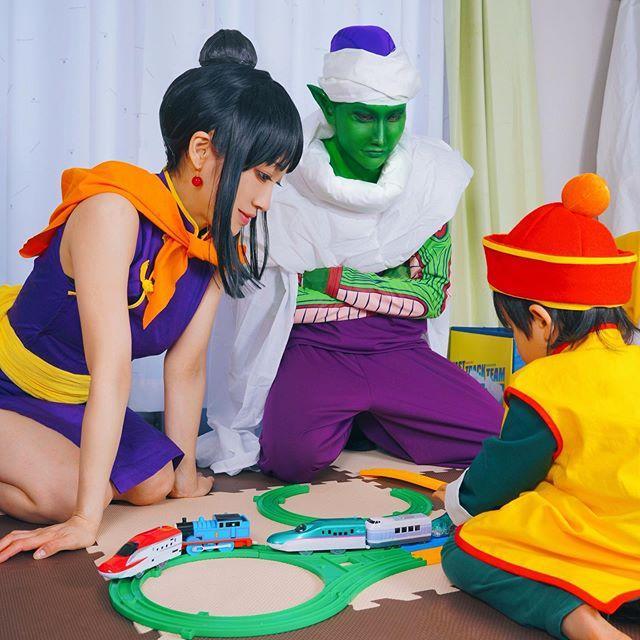 COS正片/你也想有个这样的家庭吗？「神还原动画角色」温馨之余还多了真实感！