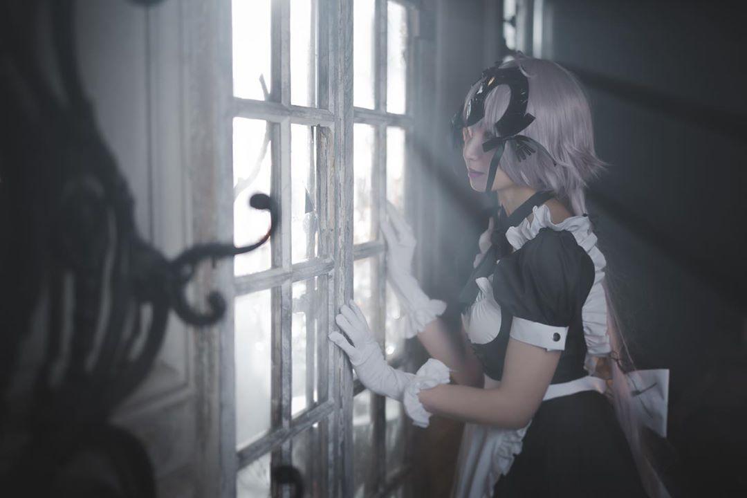 COS正片/日本御姐COSERしゃけいくら美图集 身材非常养眼