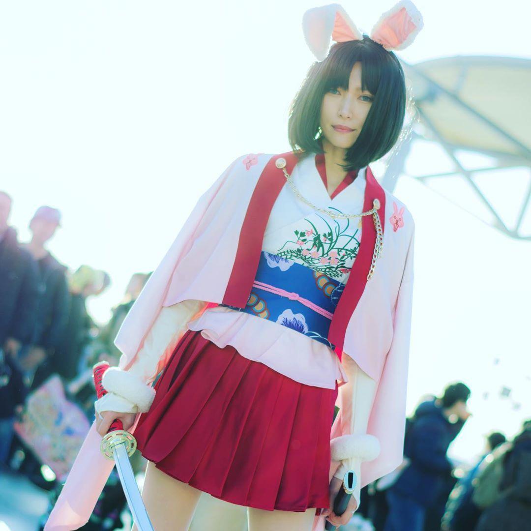 COS正片/日本御姐COSERしゃけいくら美图集 身材非常养眼