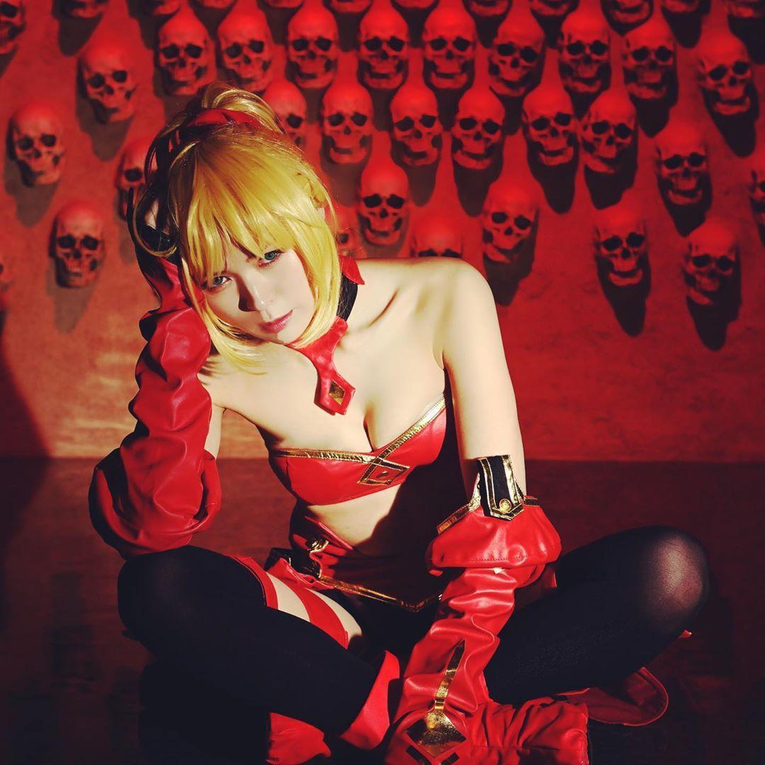 COS正片/日本御姐COSERしゃけいくら美图集 身材非常养眼