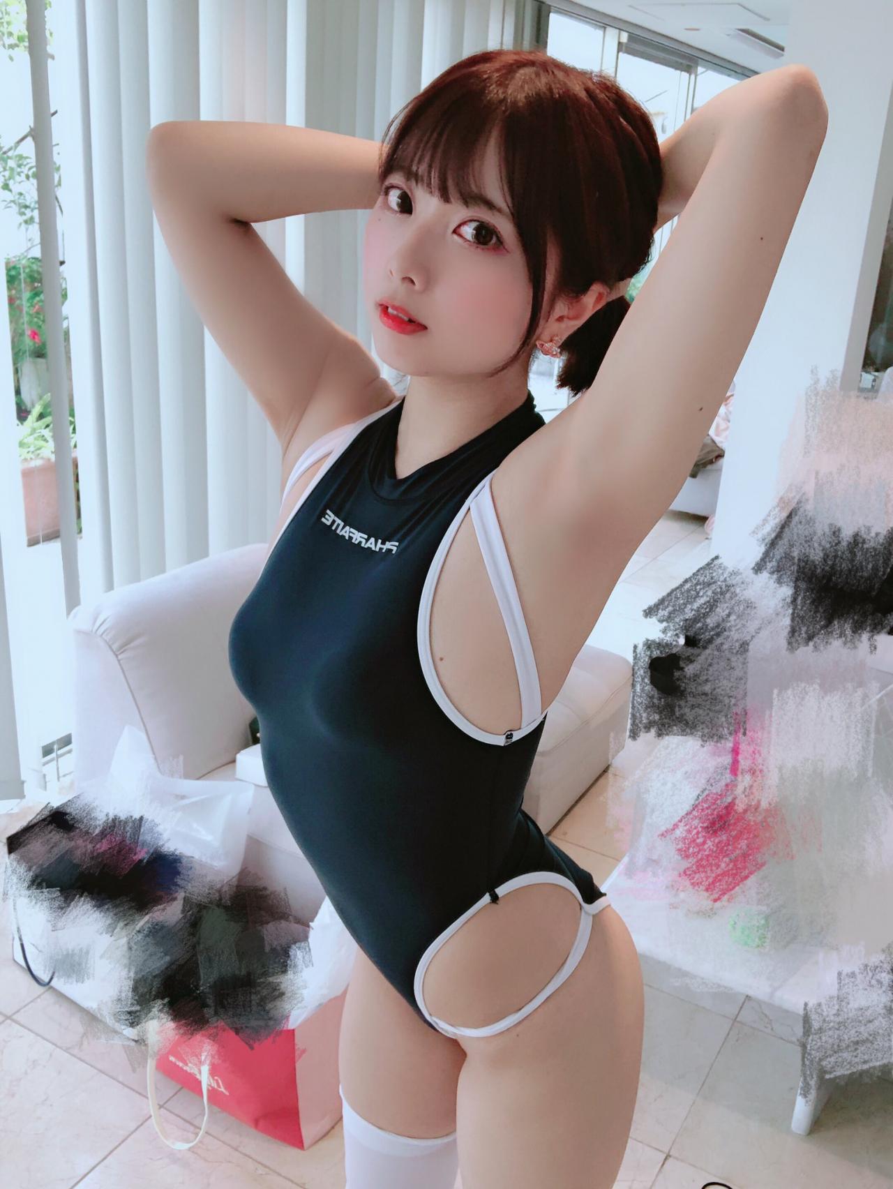 COS正片/岛国知名Coser とみこ美图 各种诱人服装色气逼人