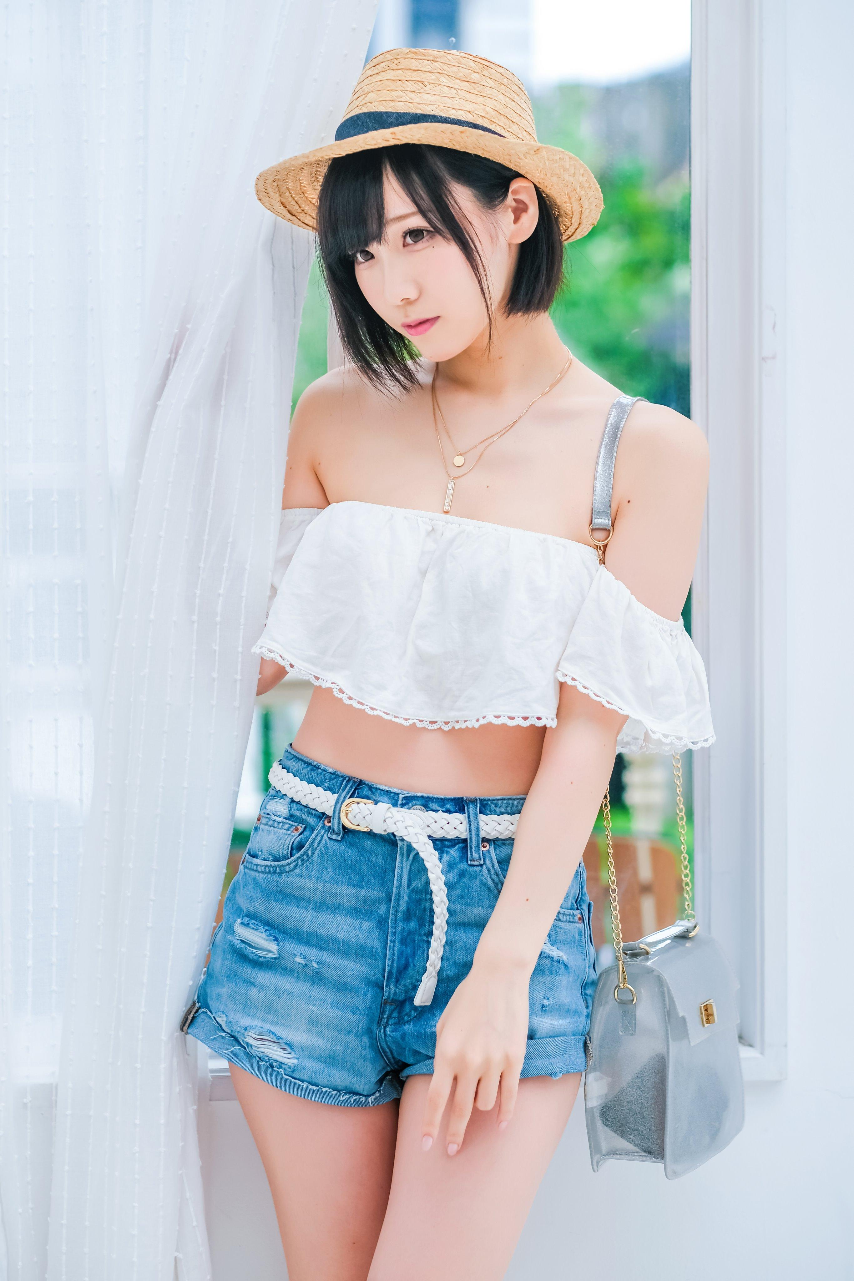 COS正片/清纯可爱？《けんけん》超大份精选集！！