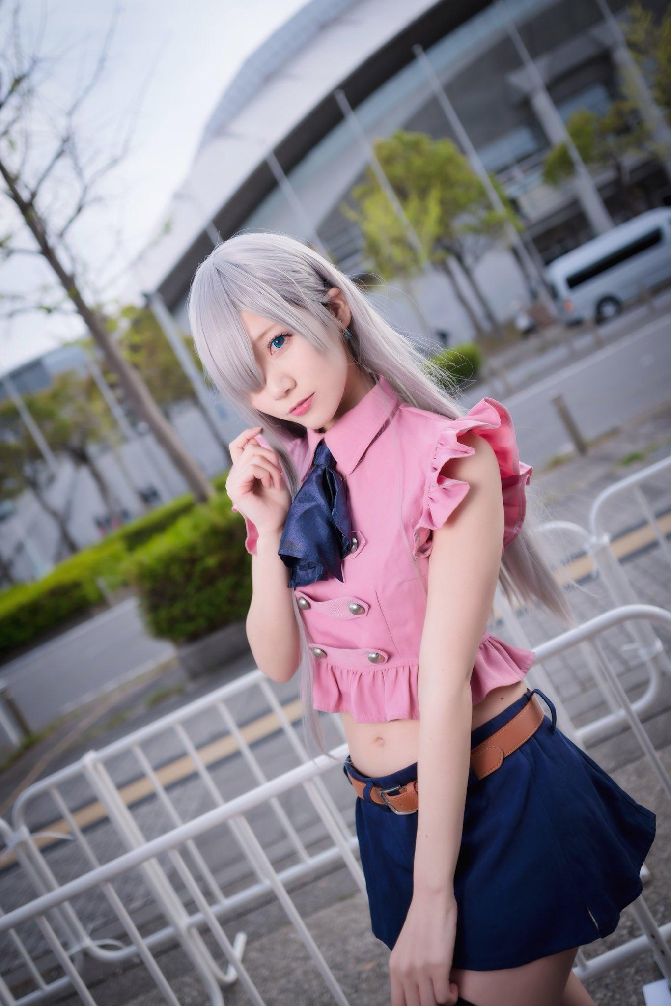 COS正片/清纯可爱？《けんけん》超大份精选集！！