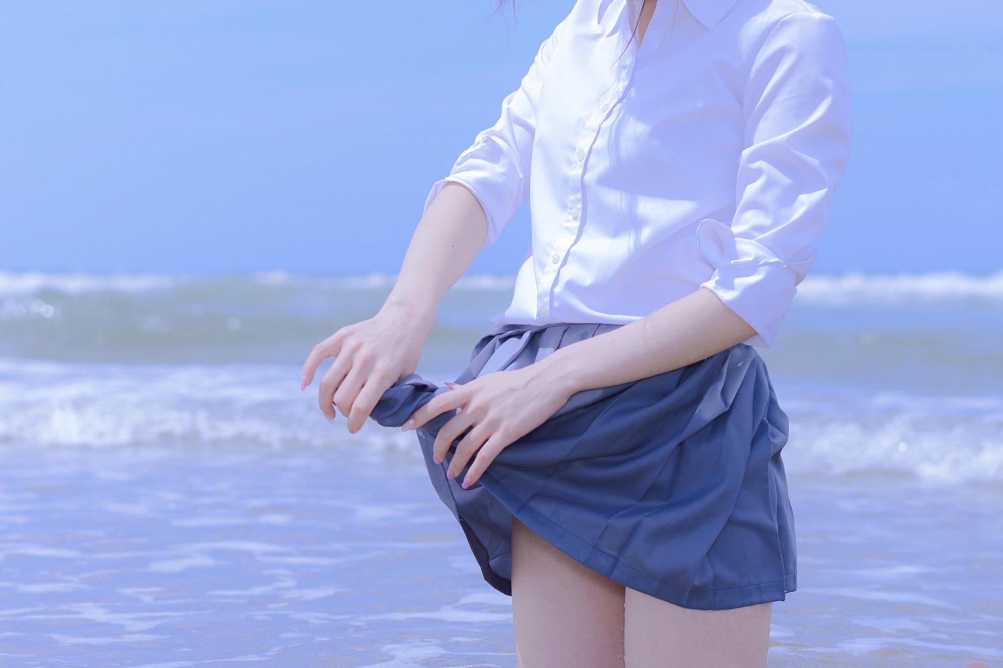 COS正片/清纯可爱？《けんけん》超大份精选集！！