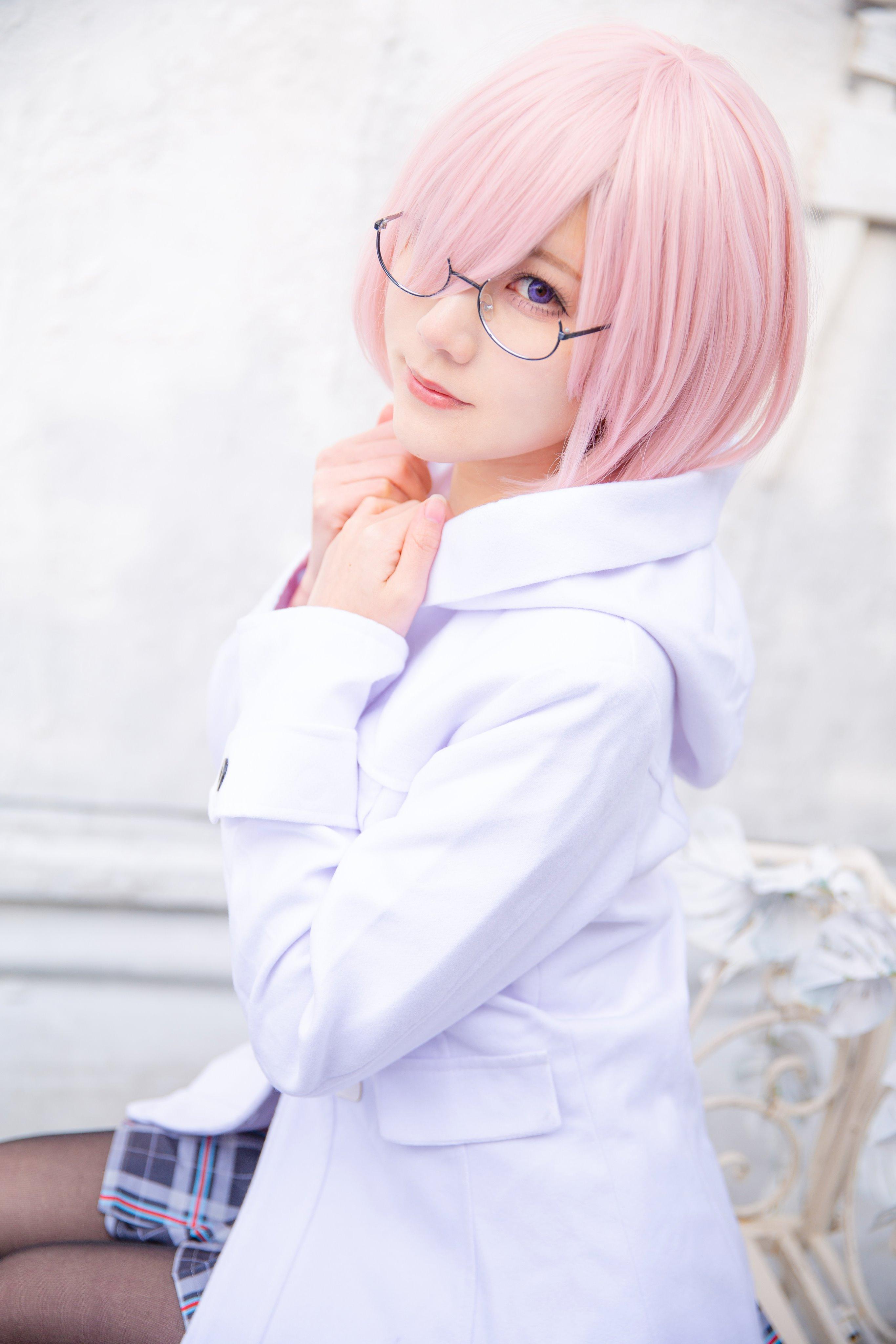 COS正片/清纯可爱？《けんけん》超大份精选集！！