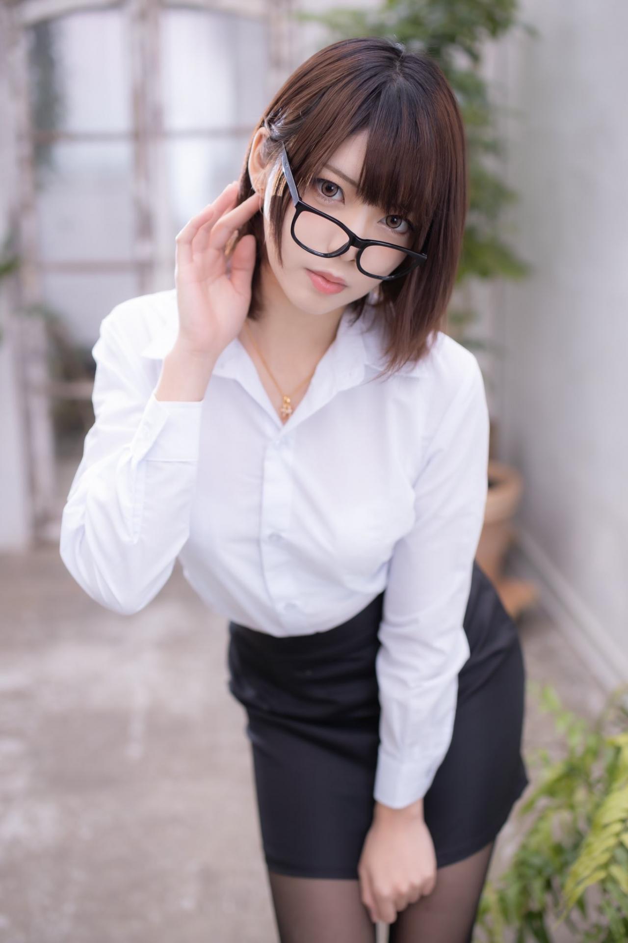 COS正片/黑丝之日COSER和画师纷纷嗮美图 真是美腿盛宴！